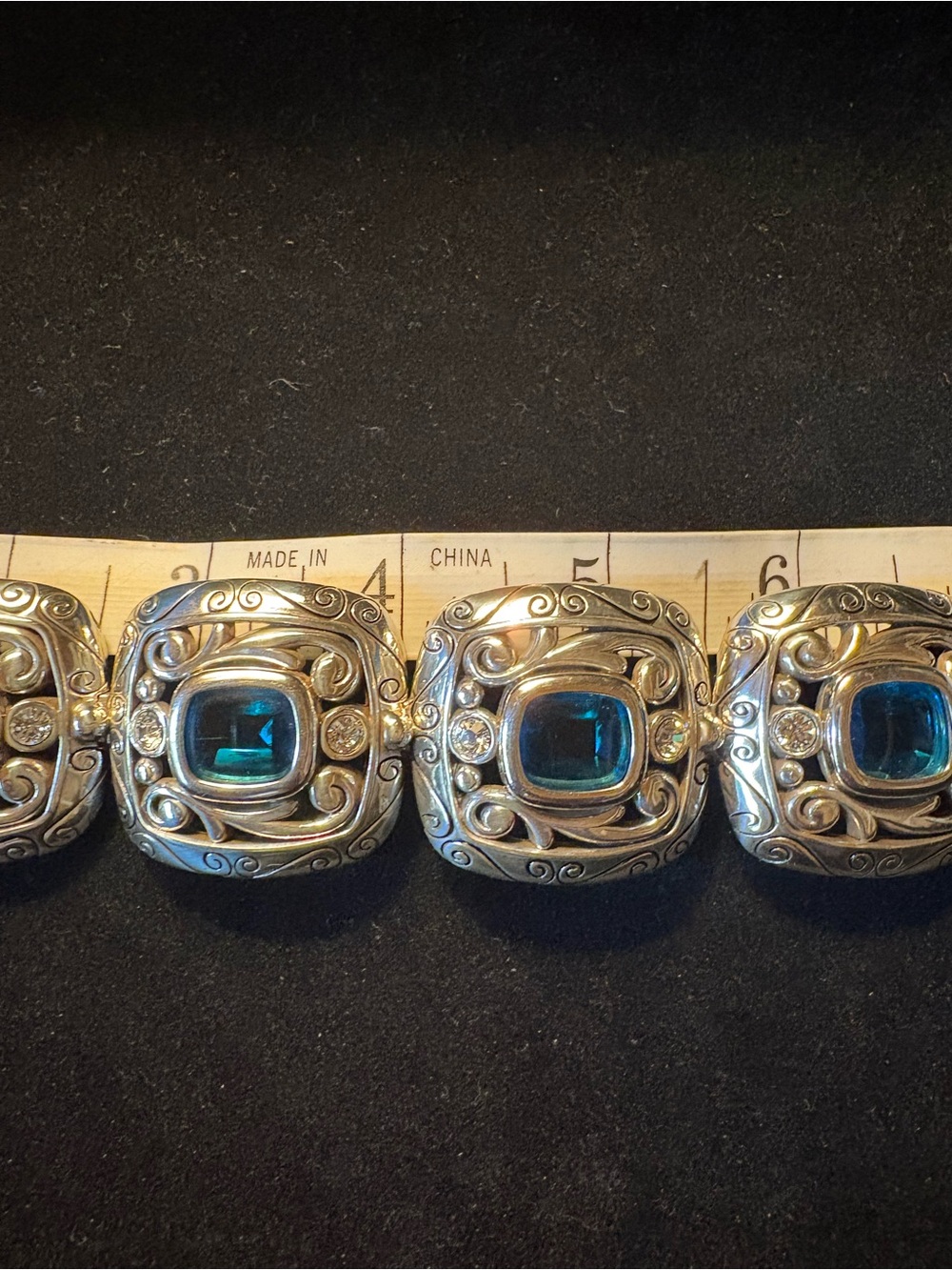 Brighton Silver Tone Blue Cushion Stone link bracelet-EUC